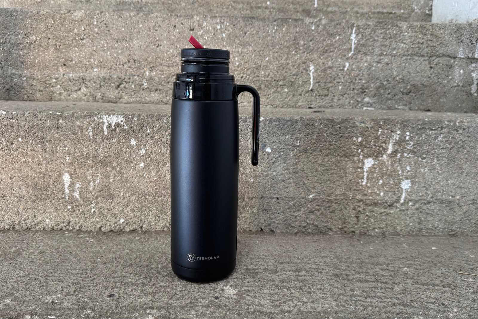 termoska-yerba-mate-termolar-pico-cebador